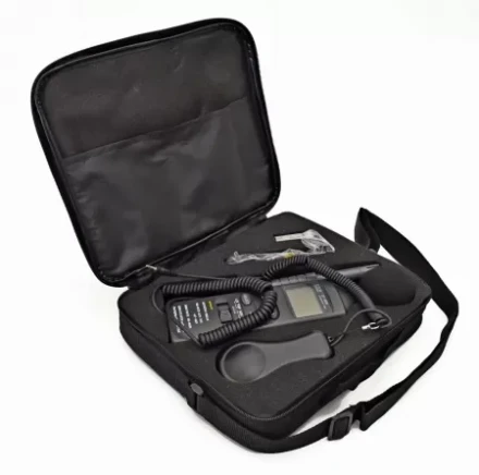 Анализатор воздуха CEM DT-8820